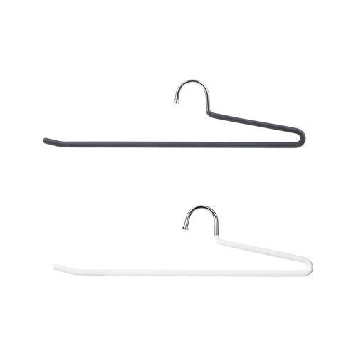 Три -летняя старая магазин четыре цвета японских брюк с гусями морозой.