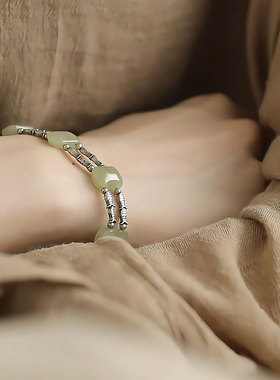 925银双层鱼纹珠玉牌新中式手链