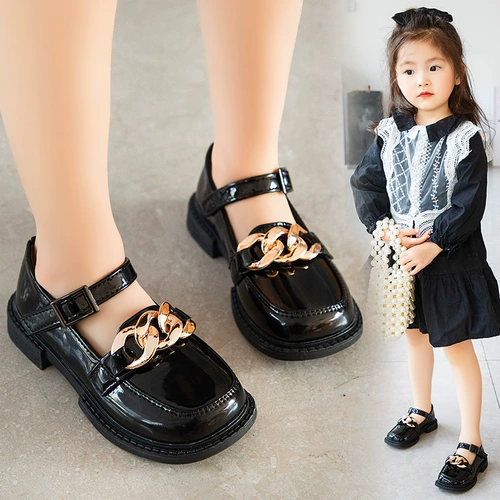 Девочки кожаные туфли 2022 весна и осенью Нового года китайский университет Корейская версия Студенты одиночная обувь для одиночной обувь против мягких мягких туфель