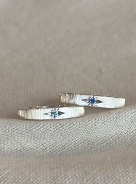 小红书同款发光拉丝星芒戒指时尚潮流情侣指环小众食指戒饰品礼物