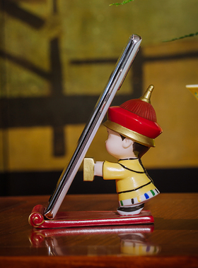 皇窑宫廷人偶手机支架景德镇陶瓷