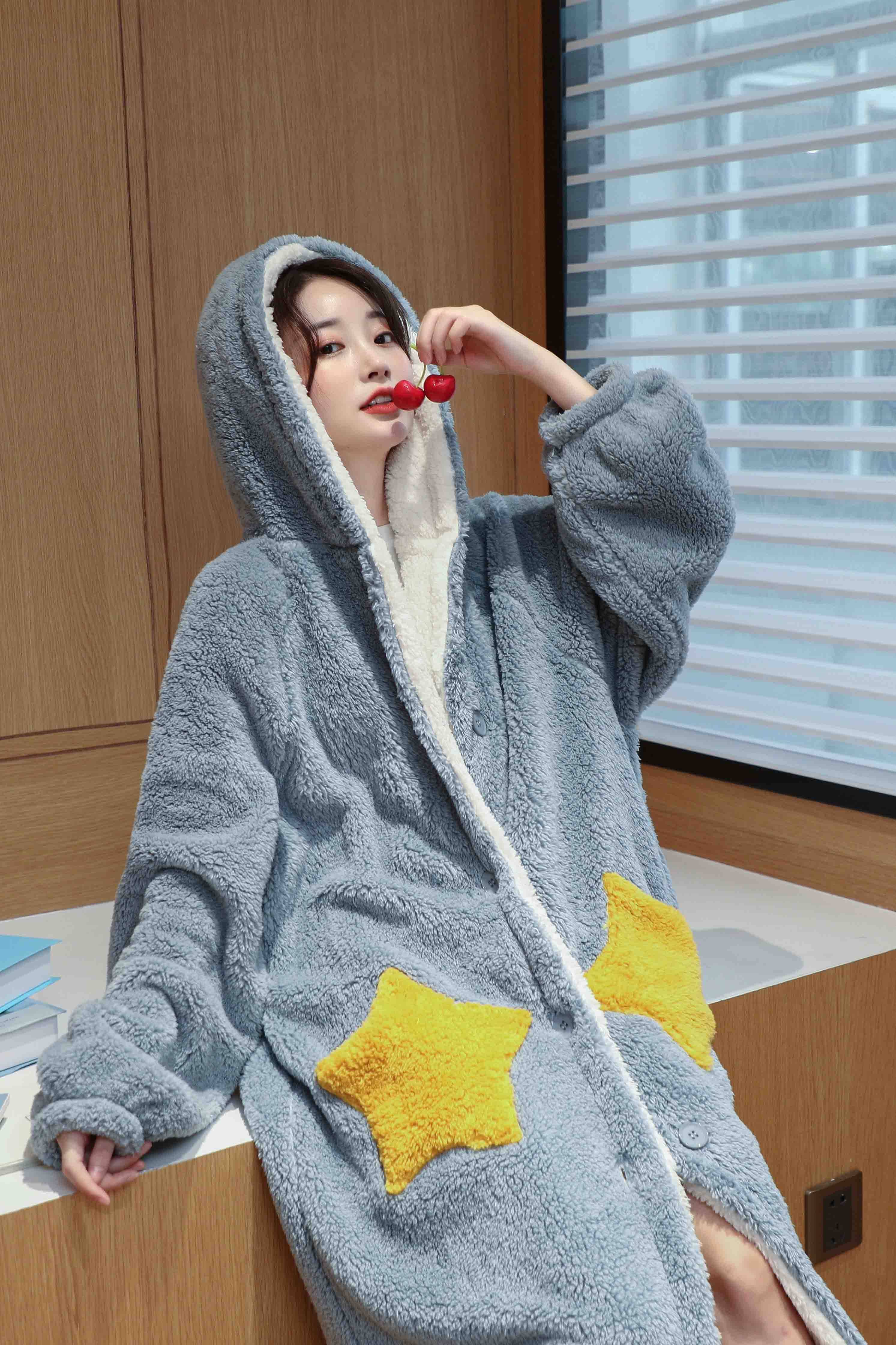 秋冬加绒长款可外穿新款珊瑚绒睡衣 凡米姿睡袍/浴袍