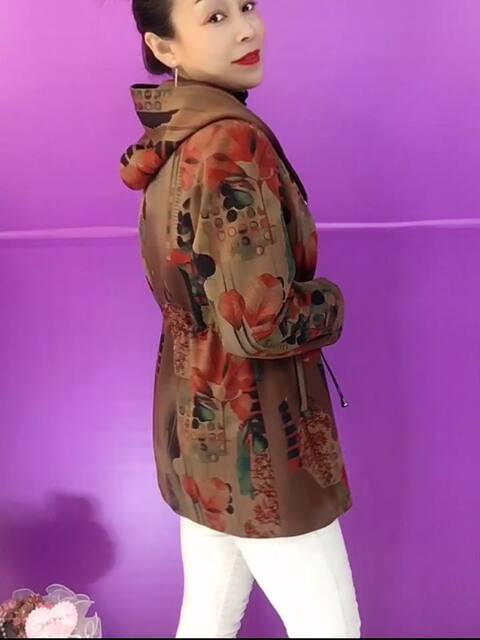 Spring and autumn regular hooded mid-length simple waisted windbreaker