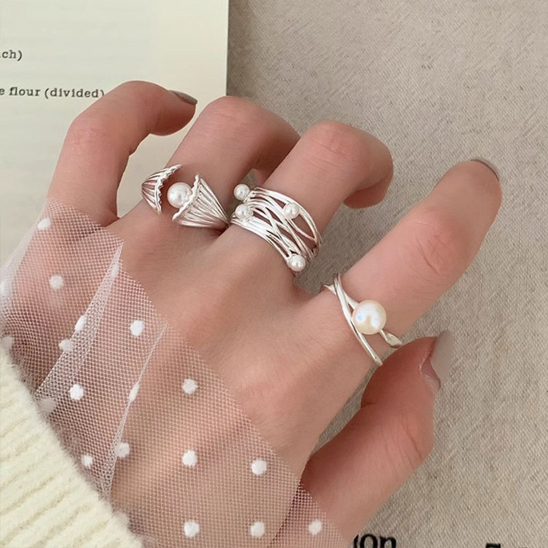 S925 sterling silver pearl ring for women, light luxury, high-end niche, stackable index finger ring, elegant, gentle and versatile hand accessories trend