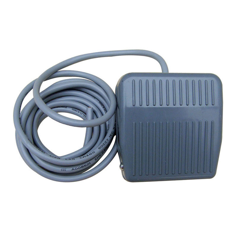 脚踏开关TFS-201带线2米冲床踏板剪板折弯缝纫机控制器脚踩式220v,淘宝优惠券,粉丝福利购,淘宝优惠卷