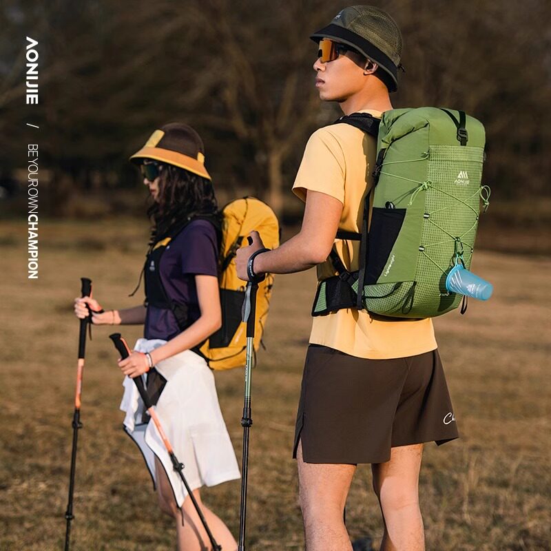 Onijie mountaineering bag outdoor professional sports backpack