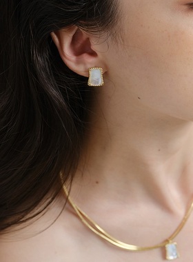 INCHEDITION白贝母项链耳环套装