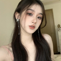 Van system butterflys dream liquid metal wind autumn and winter ear decorated with ear nail women 2023 new foreign air earrings small crowdsourced
