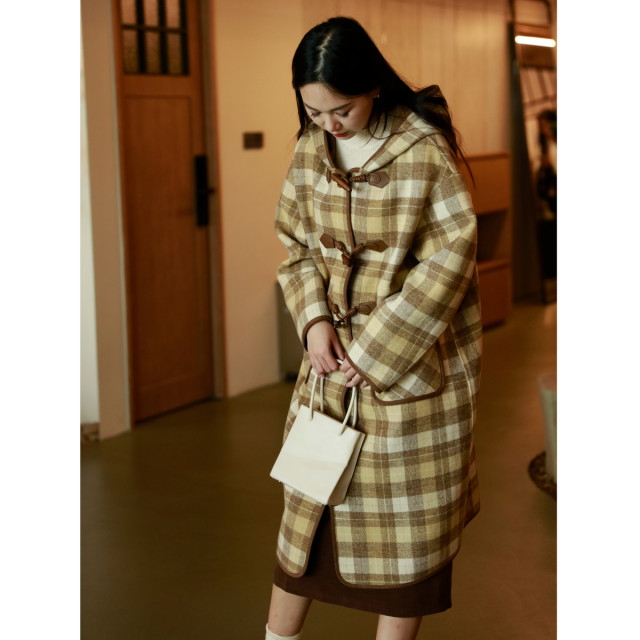 Nishimachimura House retro plaid hooded mid-length coat