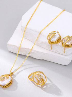 巴洛克吊坠淡水珍珠项链锁骨链女法式小众轻奢18k高级感吊坠套装