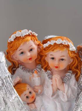 北欧轻奢风格创意祈福一家人雕像树脂摆件别墅酒店酒柜家居装