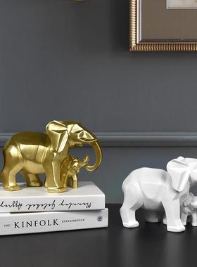 北欧轻奢客厅小摆件创意书房玄关办公室装饰品电视机酒柜酒架摆设