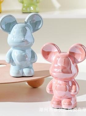 可爱大耳朵小熊高档陶瓷轻奢客厅酒柜新款软装饰品公仔电视柜摆件