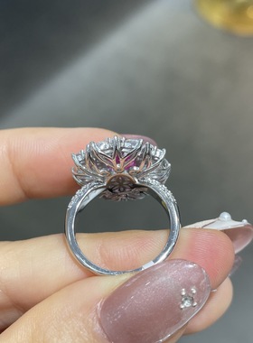 直播热卖S925银实验室粉色红宝石仿真钻7*9椭圆戒指群镶花簇婚戒