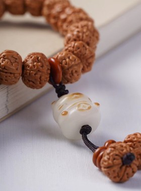 2026小金刚菩提珠手串手持菩提炭烤可爱小猫手串文玩念珠饰品手链