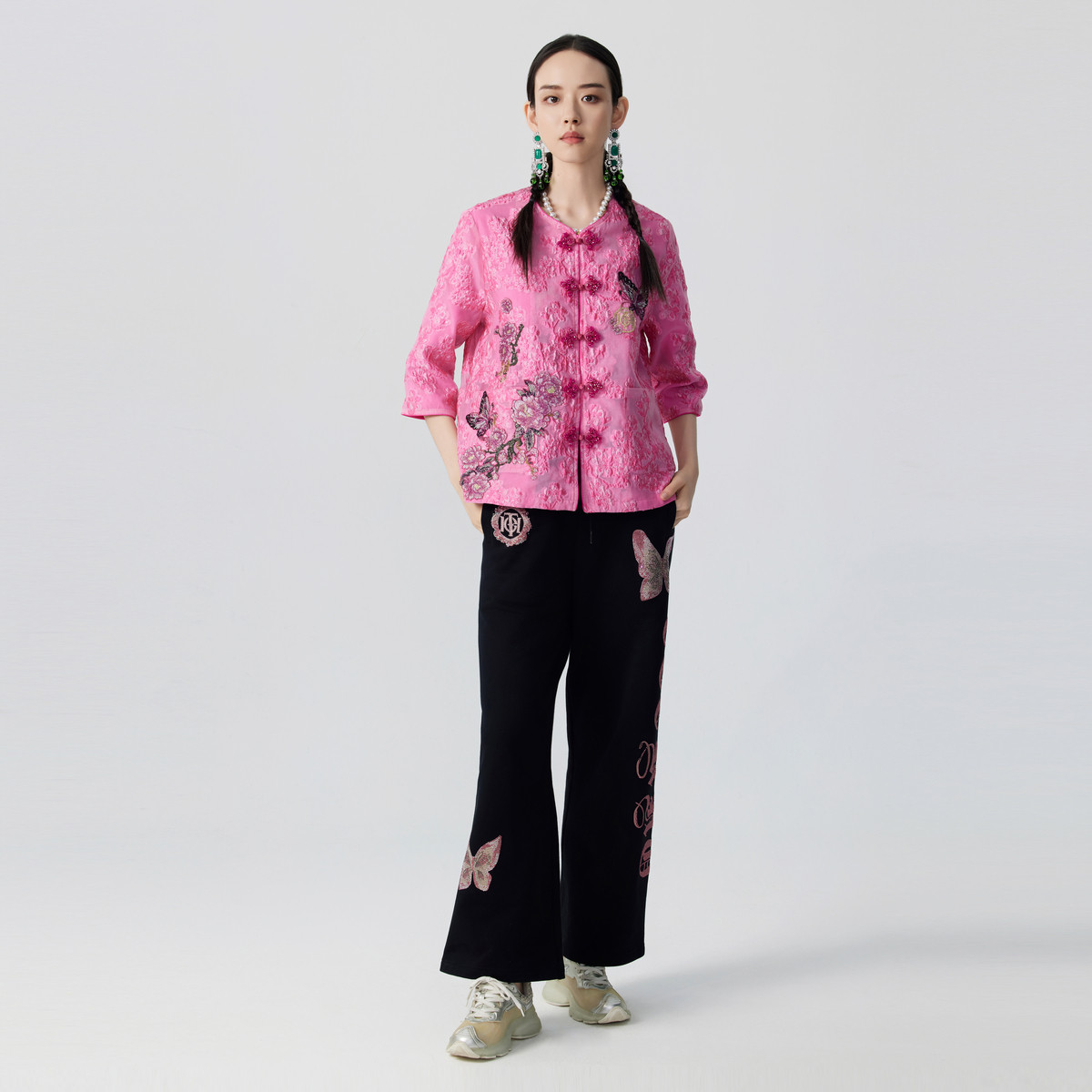 TCH新中式国风盘扣衬衫外套女蝴蝶烫钻上衣春秋新款T72C276016,淘宝优惠券,粉丝福利购,淘宝优惠卷