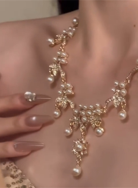 爆闪超仙花朵仿珍珠流苏项链