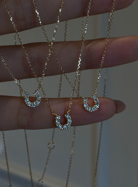 满钻马蹄扣极细吊坠项链