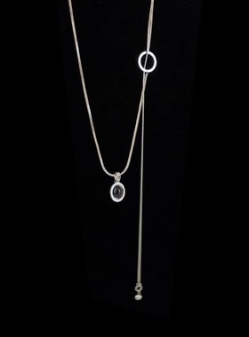 黑色圆珠项链女2023新款冷淡风卫衣链轻奢小众设计感毛衣链潮