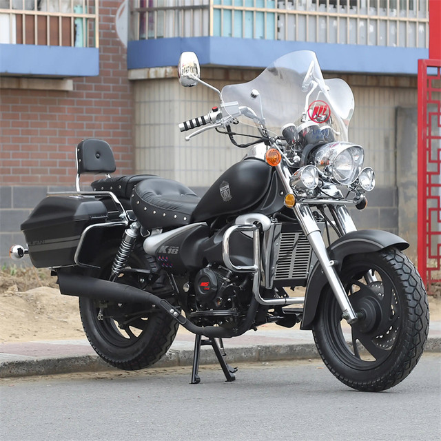 Qianjiang Storm Prince 150 retro cruise motorcycle