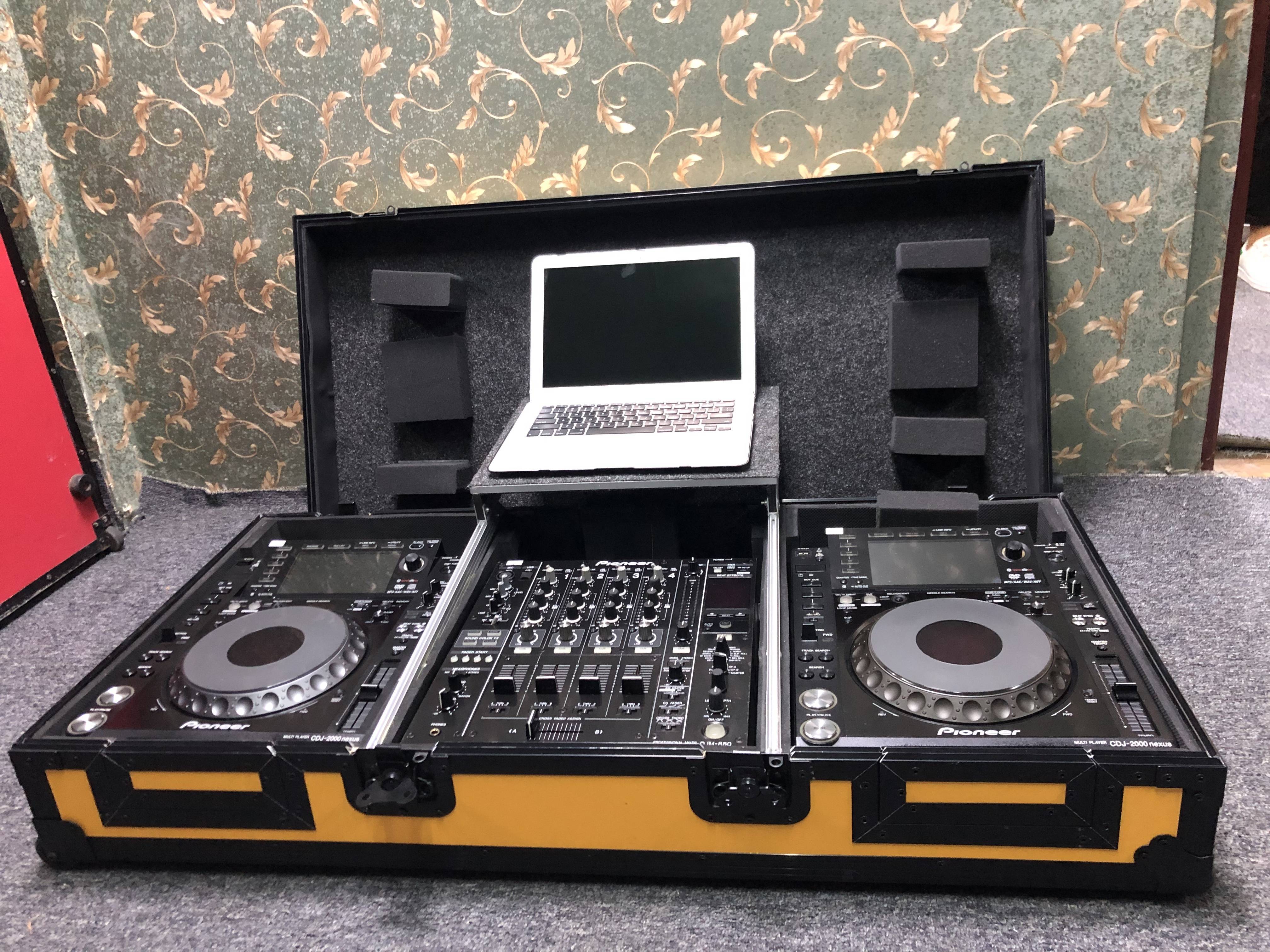 先锋CDJ3000打碟机+DJM900NXS2混音台套装航空箱设备箱带拉杆轮子 - 图0