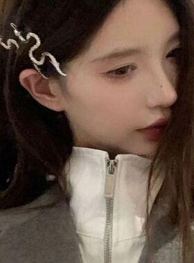 暗黑风酷辣少女发饰银色蛇形发夹一字夹欧美气质刘海夹潮