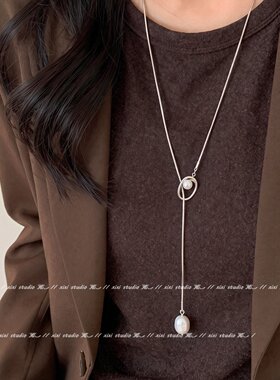 高颜值银色抽拉式毛衣链女