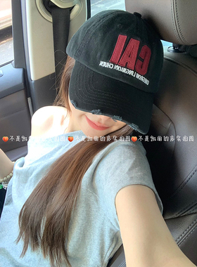 ju帅的美式破洞字母刺绣棒球帽子女夏显脸小大头围情侣遮阳鸭舌帽