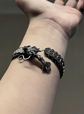 道系青年铜钱剑男士手镯原创复古手工创意路路通开口手环国潮饰品