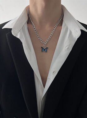 蓝色火焰蝴蝶简约钛钢项链女小众设计感嘻哈风甜酷吊坠情侣锁骨链