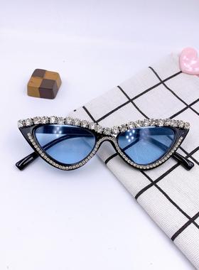 网络时尚款儿童太阳镜三角个性黏钻小童炸街眼镜出游拍照写真墨镜
