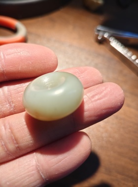 且末料糖平安扣内径22厚11重11克