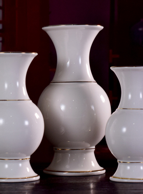 家用供佛佛前白色陶瓷描金供具香炉水果供盘圣水杯花瓶香桶筒烛台