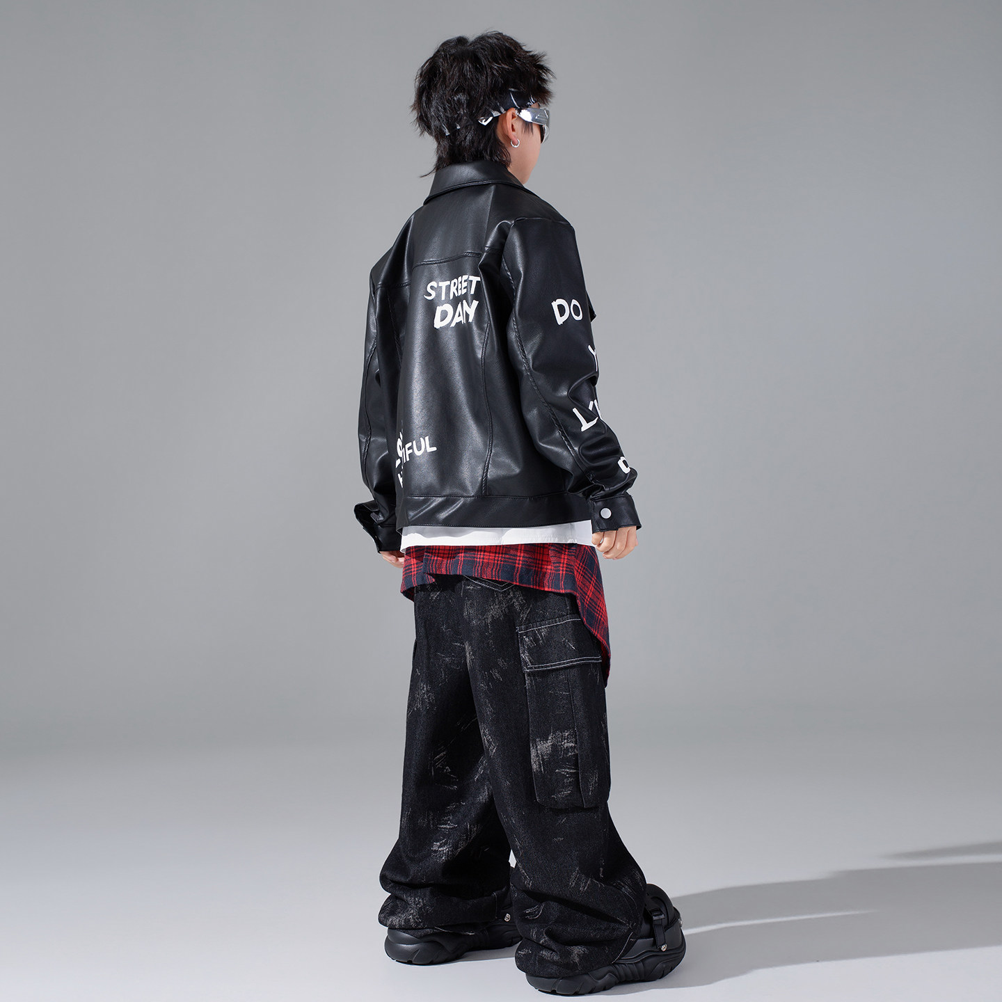 男童街舞潮装嘻哈皮外套酷帅儿童走秀潮服少儿hiphop舞蹈元旦演出,淘宝优惠券,粉丝福利购,淘宝优惠卷