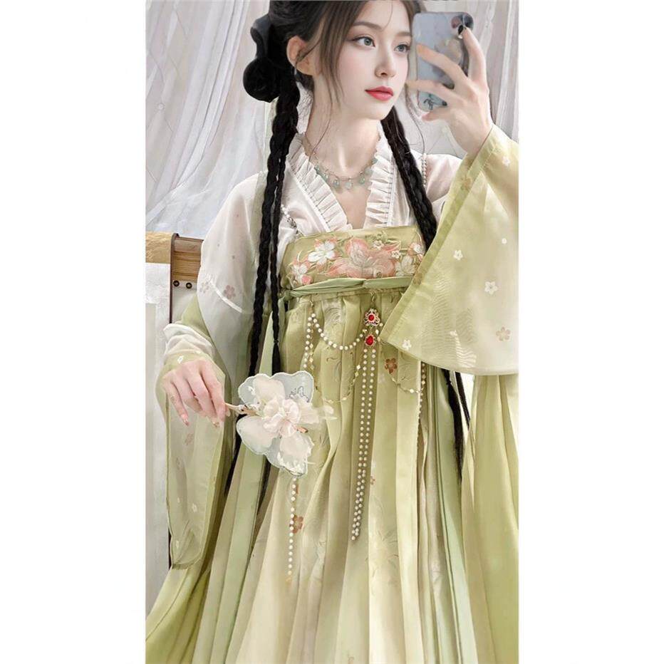 Authentic and original one-piece Tang-made Myrobalan