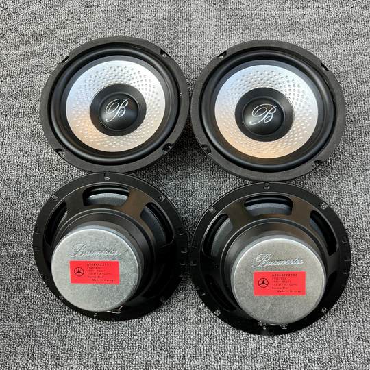 Originaler zerlegter Sound of Berlin Car-Audio-Mitteltöner