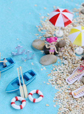 微观海边太阳伞塑料游泳圈小摆件