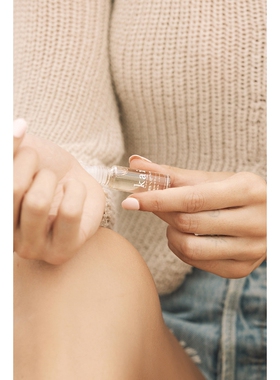 kai ORIGINAL PERFUME OIL 芳香油  revolve小众新款