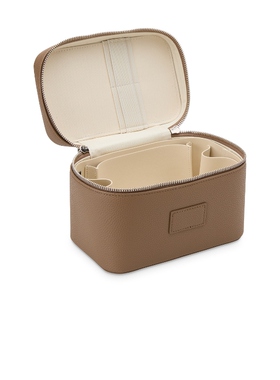 ETOILE COLLECTIVE MINI VANITY CASE 化妆包 棕色REVOLVE小众新
