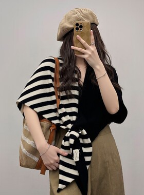 高级感条纹含羊毛三角围巾披肩女秋冬保暖百搭针织护颈围脖空调房