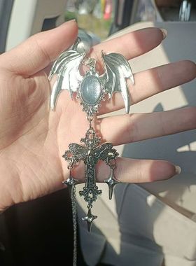 哥特恶魔亚文化十字架原创颈链天使项链毛衣魔眼翅膀长款情侣学生