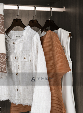 样板间衣服摆件衣柜衣帽间装饰品