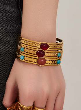 复古镂空镶嵌天然石红玛瑙绿松石