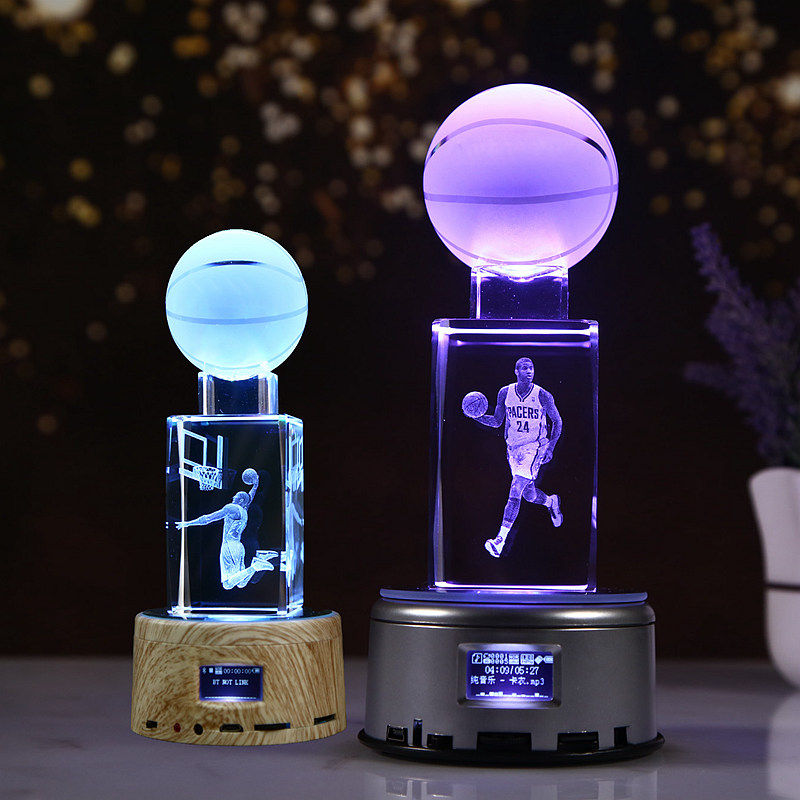 男生生日礼物男生送朋友男孩子水晶篮球摆件科比手办同学兄弟实用