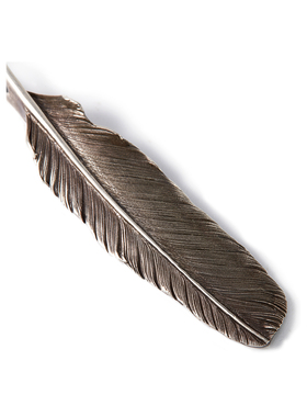 =silvarie=HOZHO 日本匠人手敲做旧 F10印第安式羽毛纯银吊坠男女