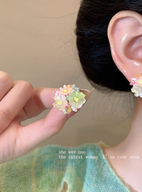虞书欣蓝色同款彩色花朵耳钉