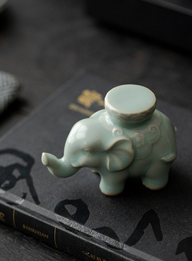 汝窑可爱小象装饰摆件