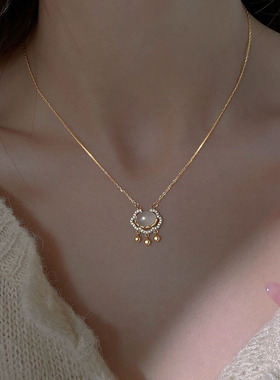 S925纯银白玉髓平安锁项链女轻奢百搭中国风长命锁锁骨链直播爆款