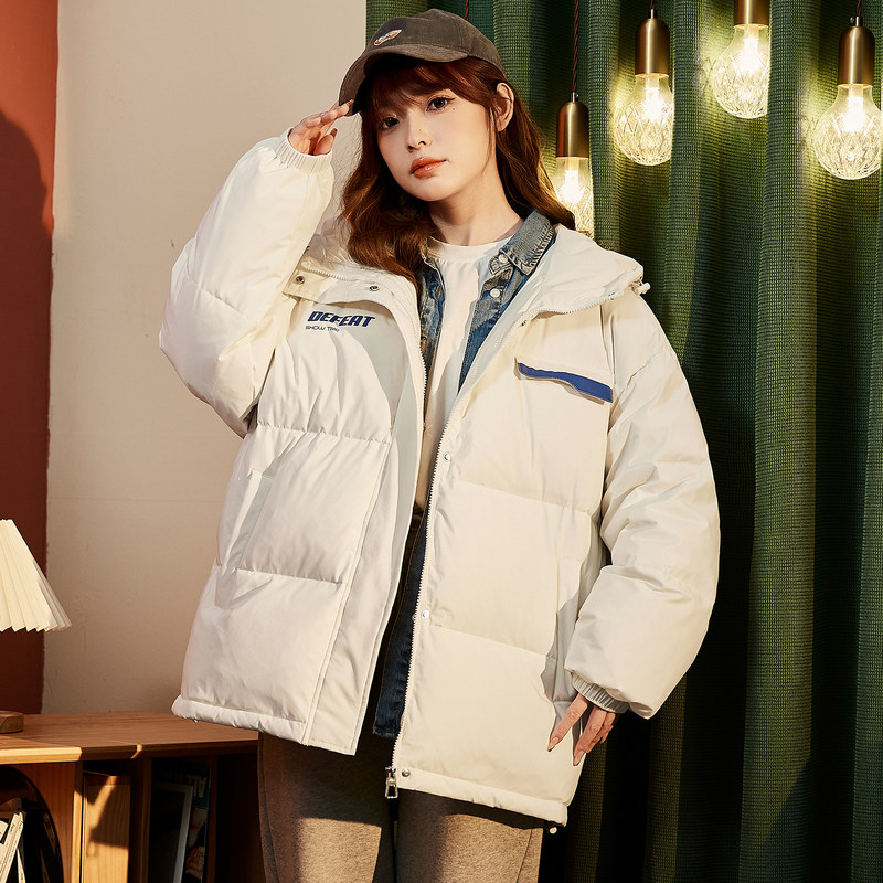  唐狮outlets店羽绒服