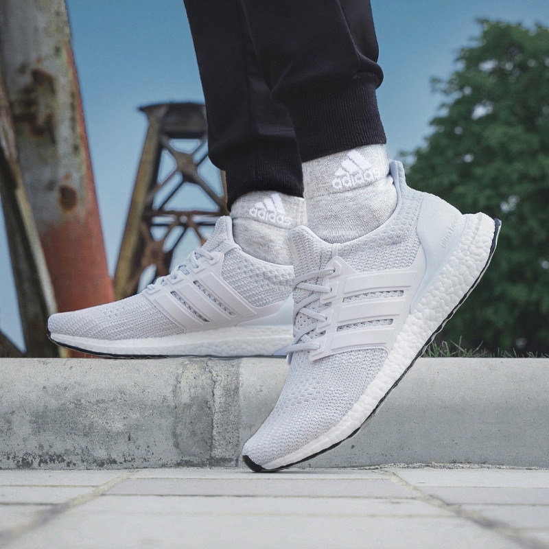 adidas /阿迪达斯新款boost男鞋 HanA海外跑步鞋